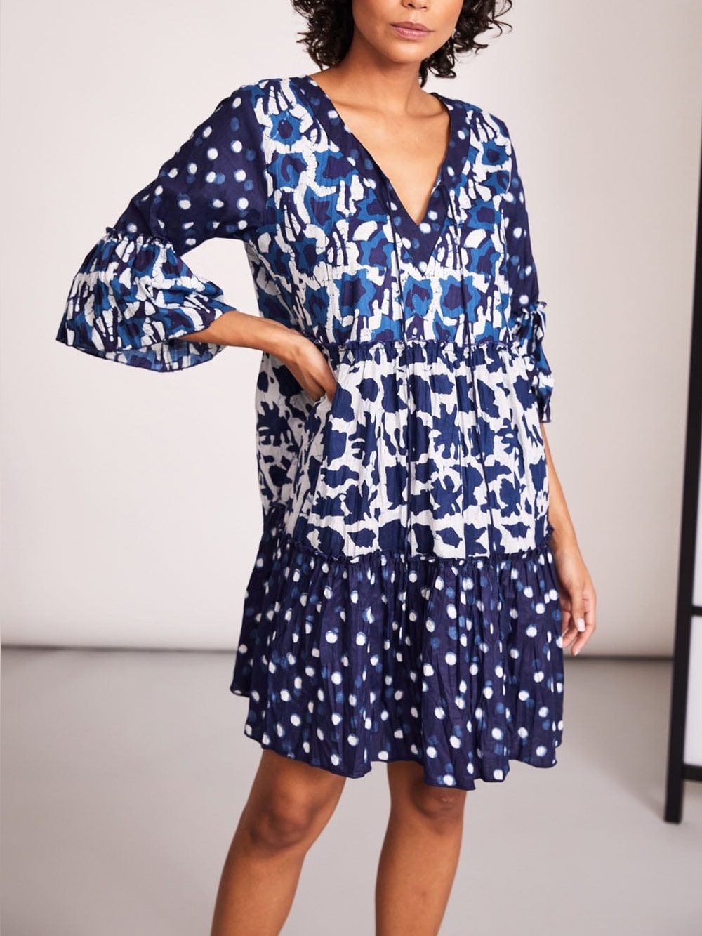 Dress Addict Blue Floral Animal Print Dress Size Medium 100% Cotton Tiered